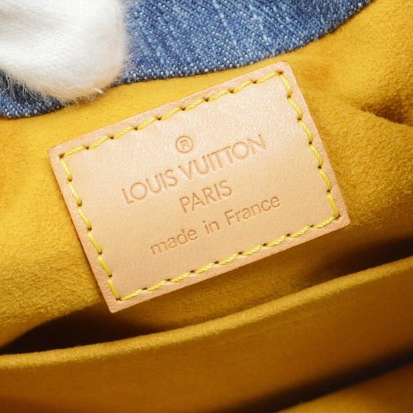 Authenticity Guarantee LOUIS VUITTON PLEATY HANDBAG PURSE INDIGO MONOGRAM DENIM - Picture 9 of 11